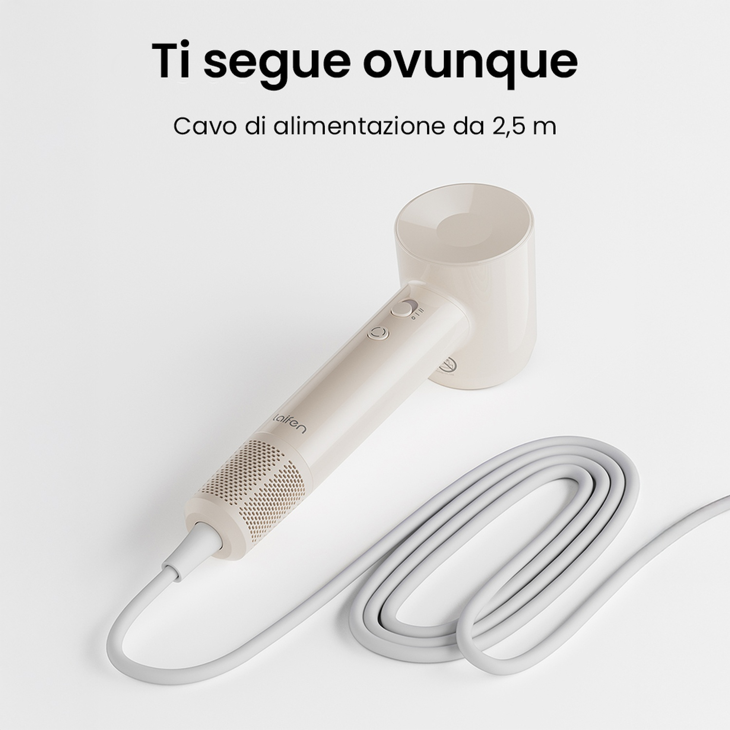 Asciugacapelli beige con cavo bianco. Il testo dice 'Ti segue ovunque' e 'Cavo di alimentazione da 2,5 m'.