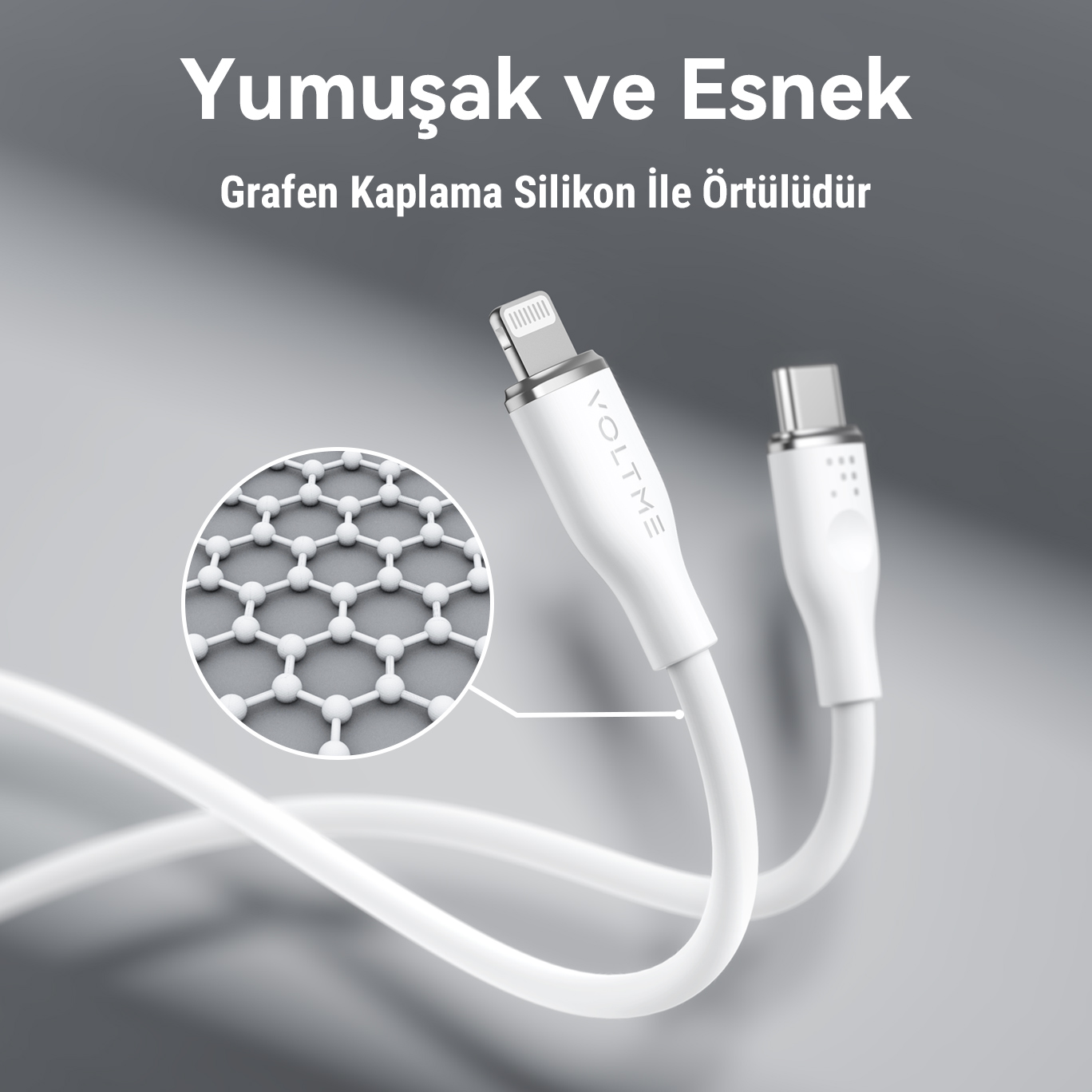 Beyaz bir Lightning - USB-C kablosu. Kablo beyazdır ve yakın çekim detayı vardır.