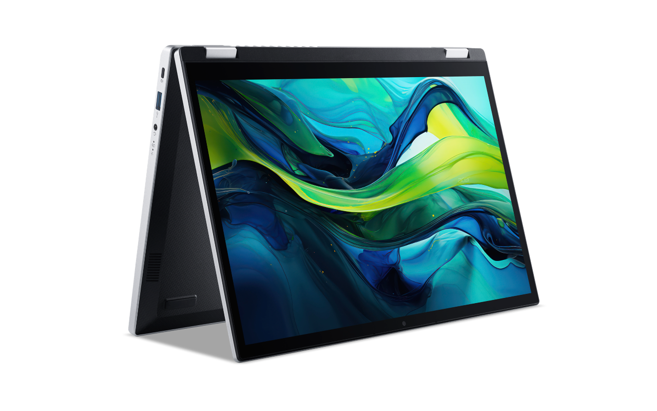 Ein Laptop mit geöffnetem Bildschirm.