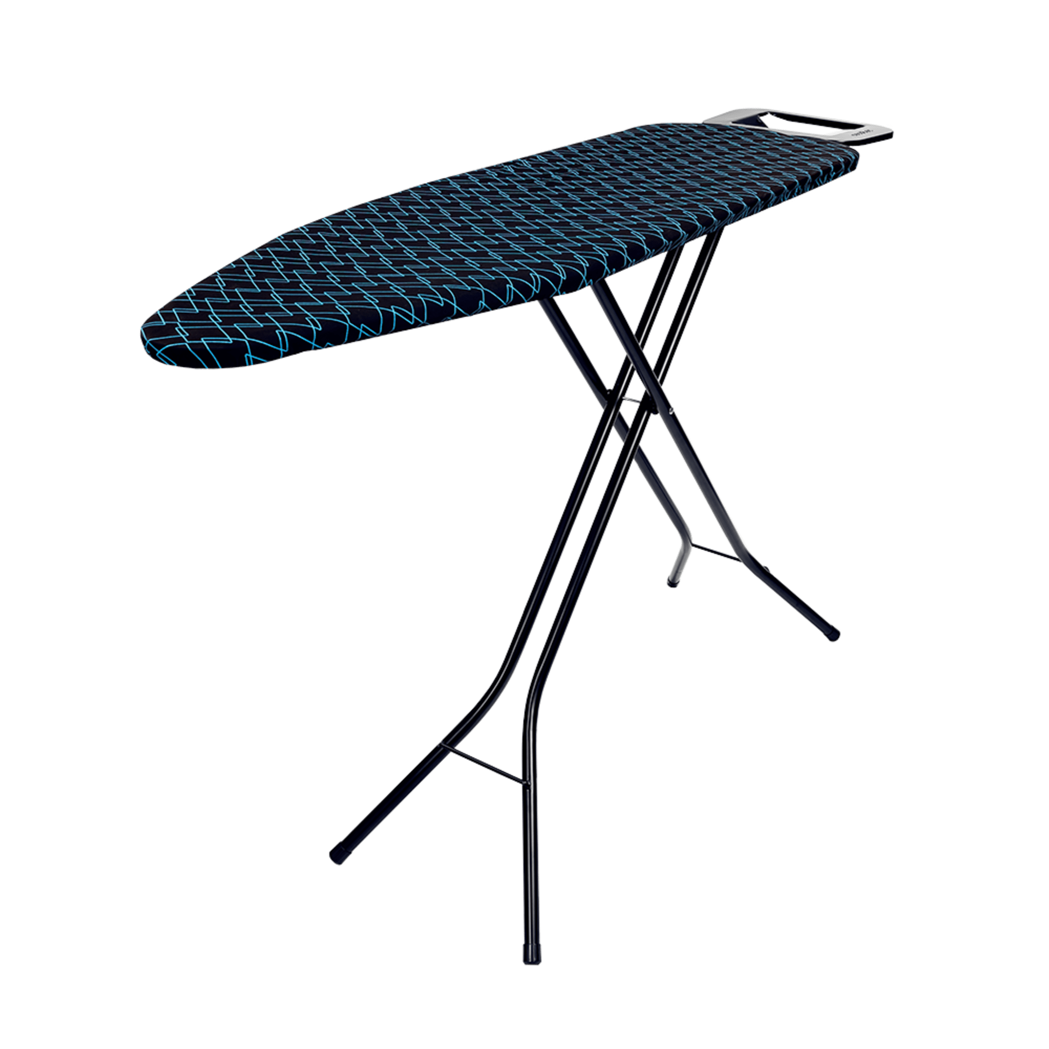 Una tabla de planchar con marco negro y parte superior con estampado azul y negro. El fondo es verde.