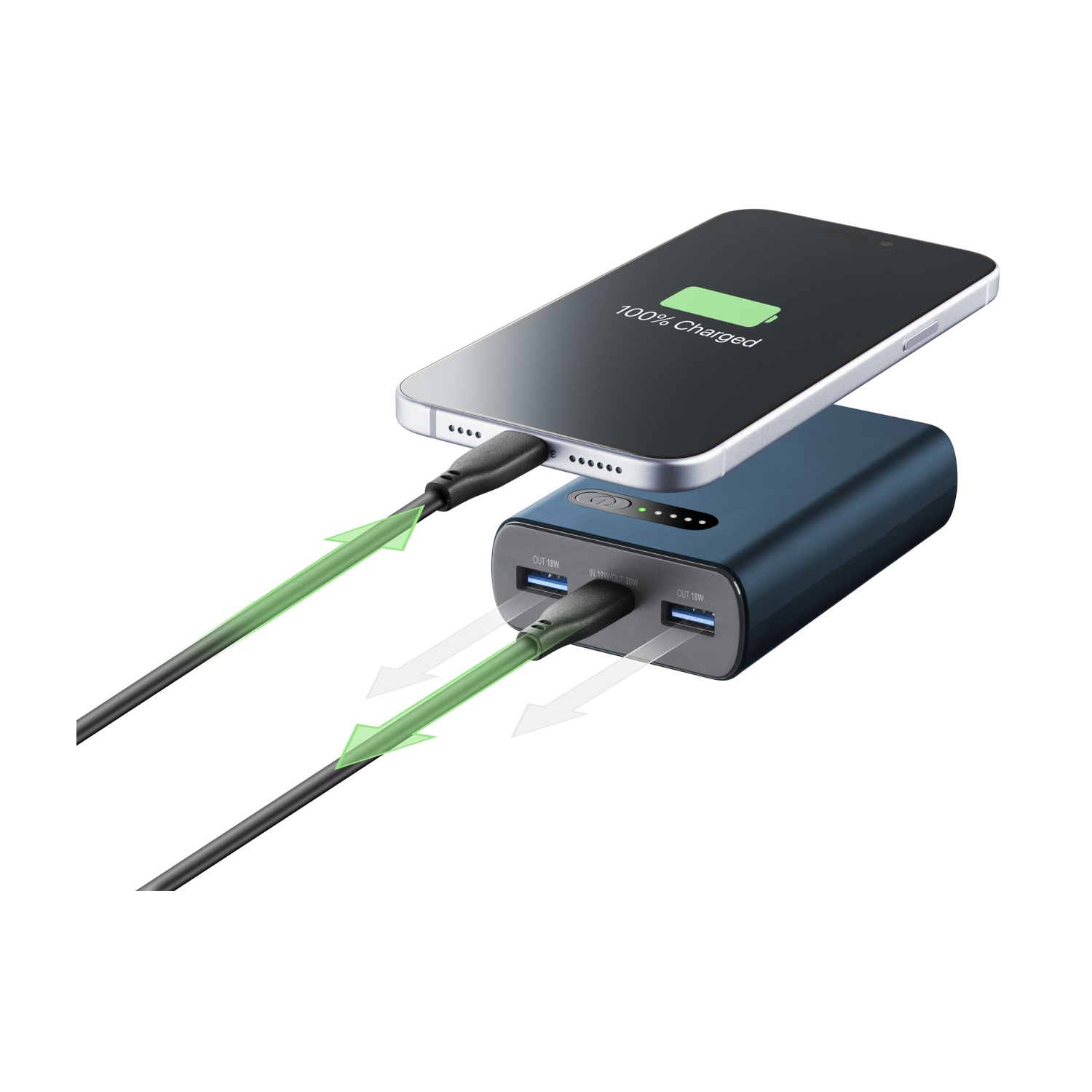 Telefon lädt von einer blauen Powerbank, beide auf weißem Hintergrund.