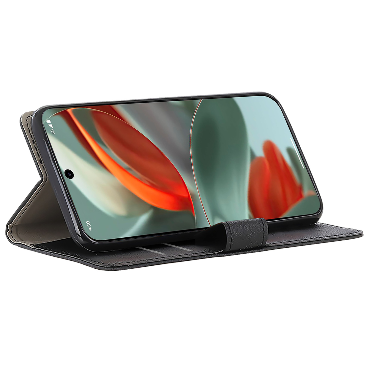 Een zwarte smartphone staat in een foliohoesje, met een startscherm.