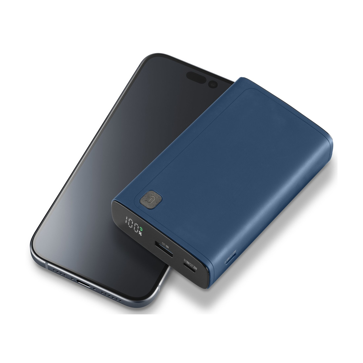 Blaue Powerbank neben einem schwarzen Telefon. Die Powerbank hat ein digitales Display.
