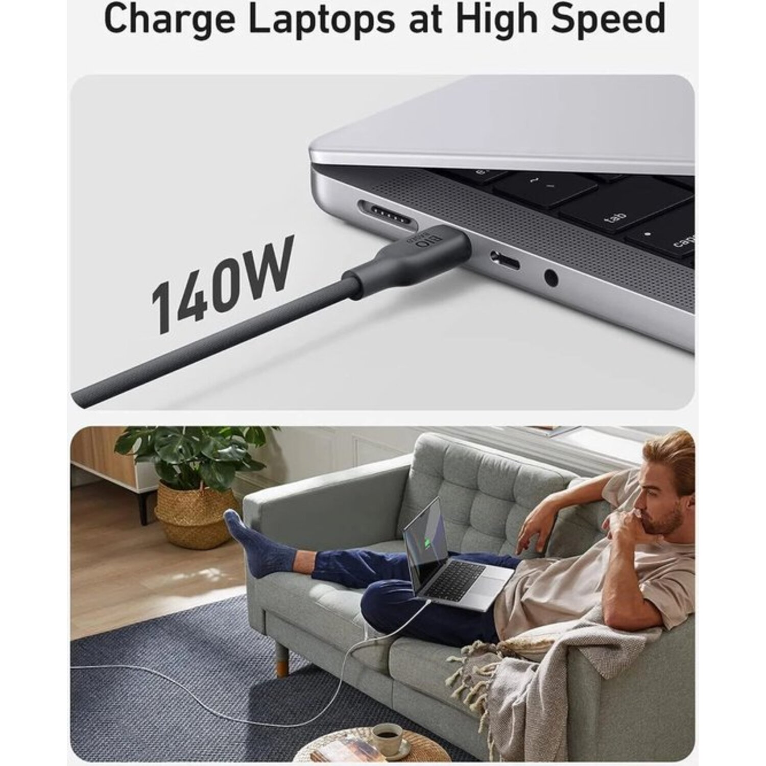 Un homme recharge un ordinateur portable avec un câble noir. Texte 140W sur l'image. Canapé.