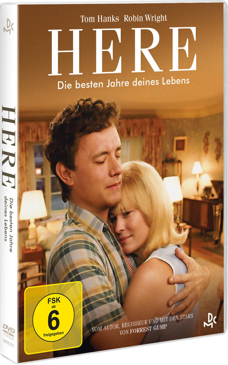 Filmcover. Tom Hanks und Frau umarmen sich. Titel: Hier. Bewertung: 6+.