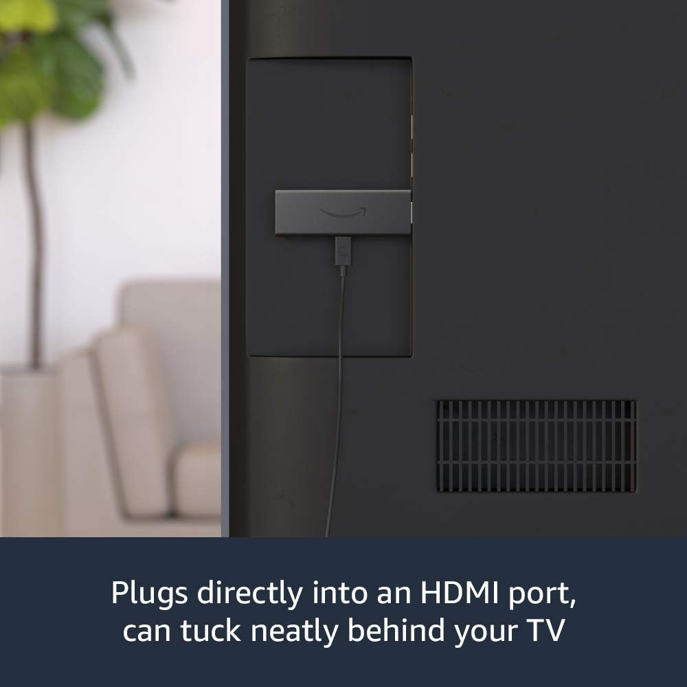 Fire TV Stick csatlakoztatva egy TV hátuljához, az Amazon logóval.