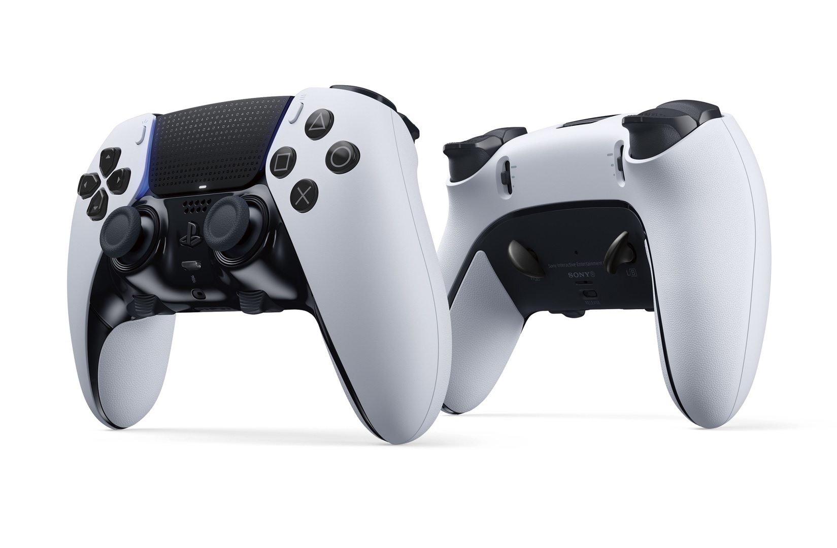 Dwa biało-czarne kontrolery do gier dla PlayStation, pokazujące widoki z przodu i z tyłu.
