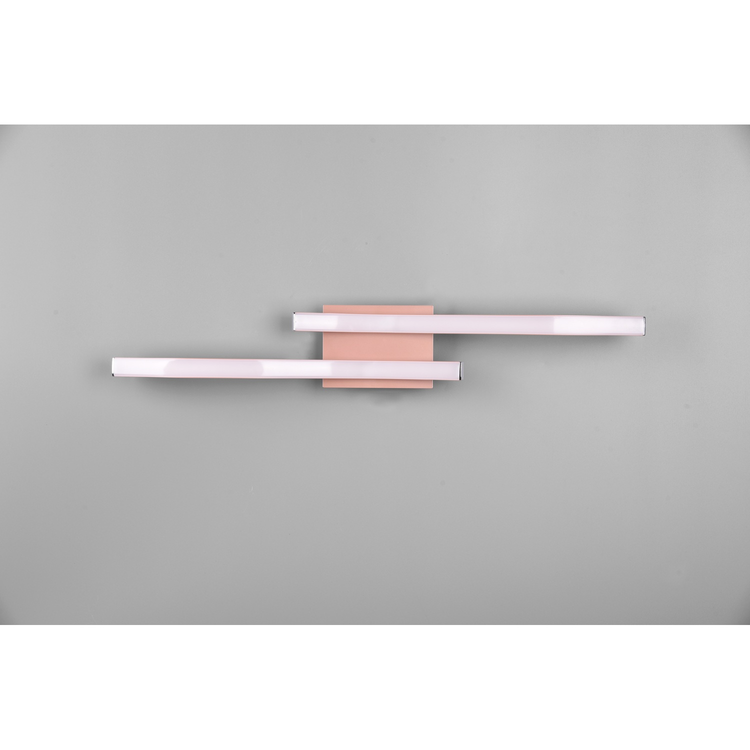 Lampada da parete moderna rosa e bianca su sfondo grigio. Le barre luminose sono orizzontali.