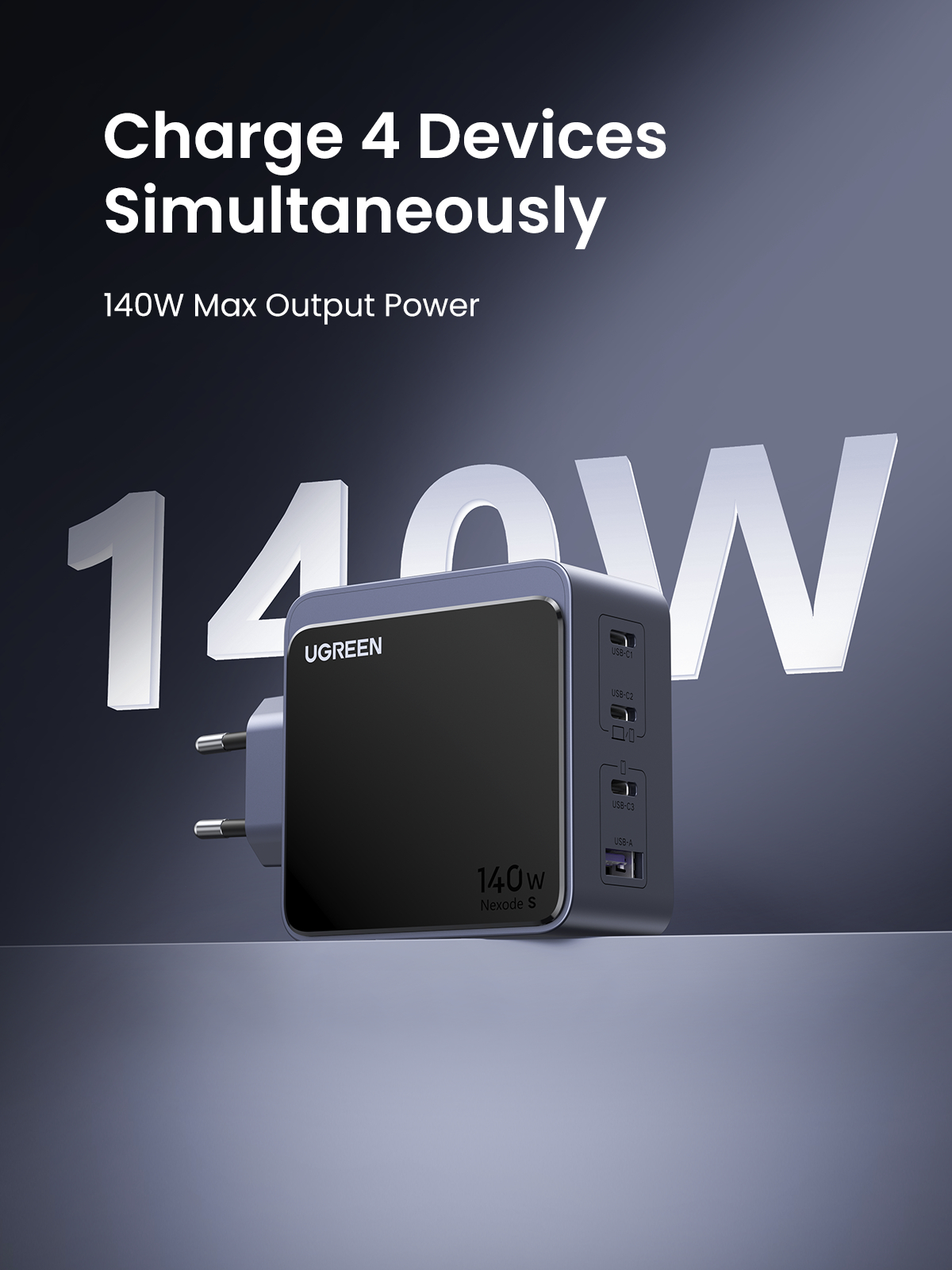 Ein schwarzes UGREEN Ladegerät mit mehreren Anschlüssen und 140W Leistung.