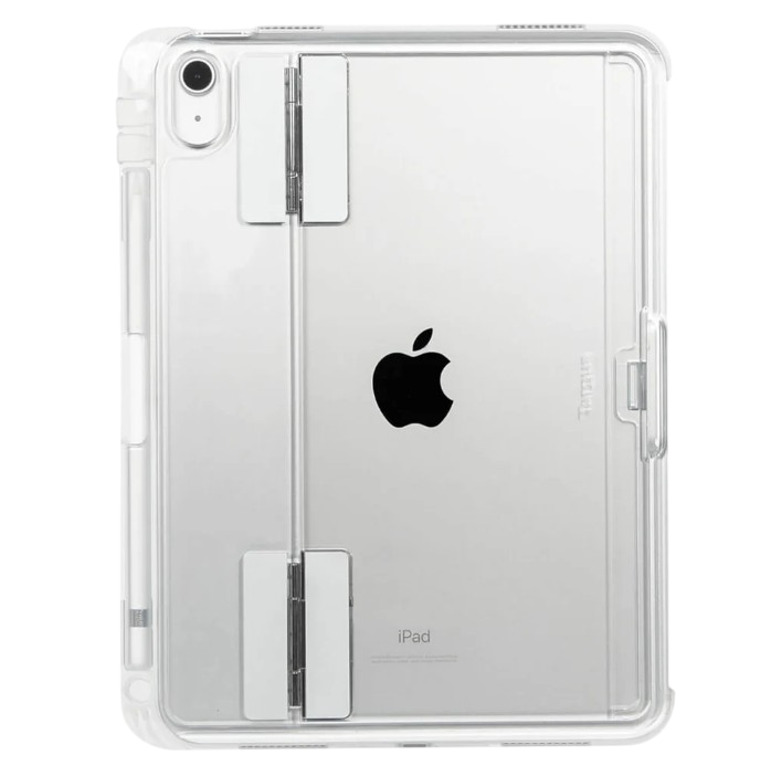 Menteşeli kapak elemanları olan şeffaf koruyucu kılıf içinde iPad.