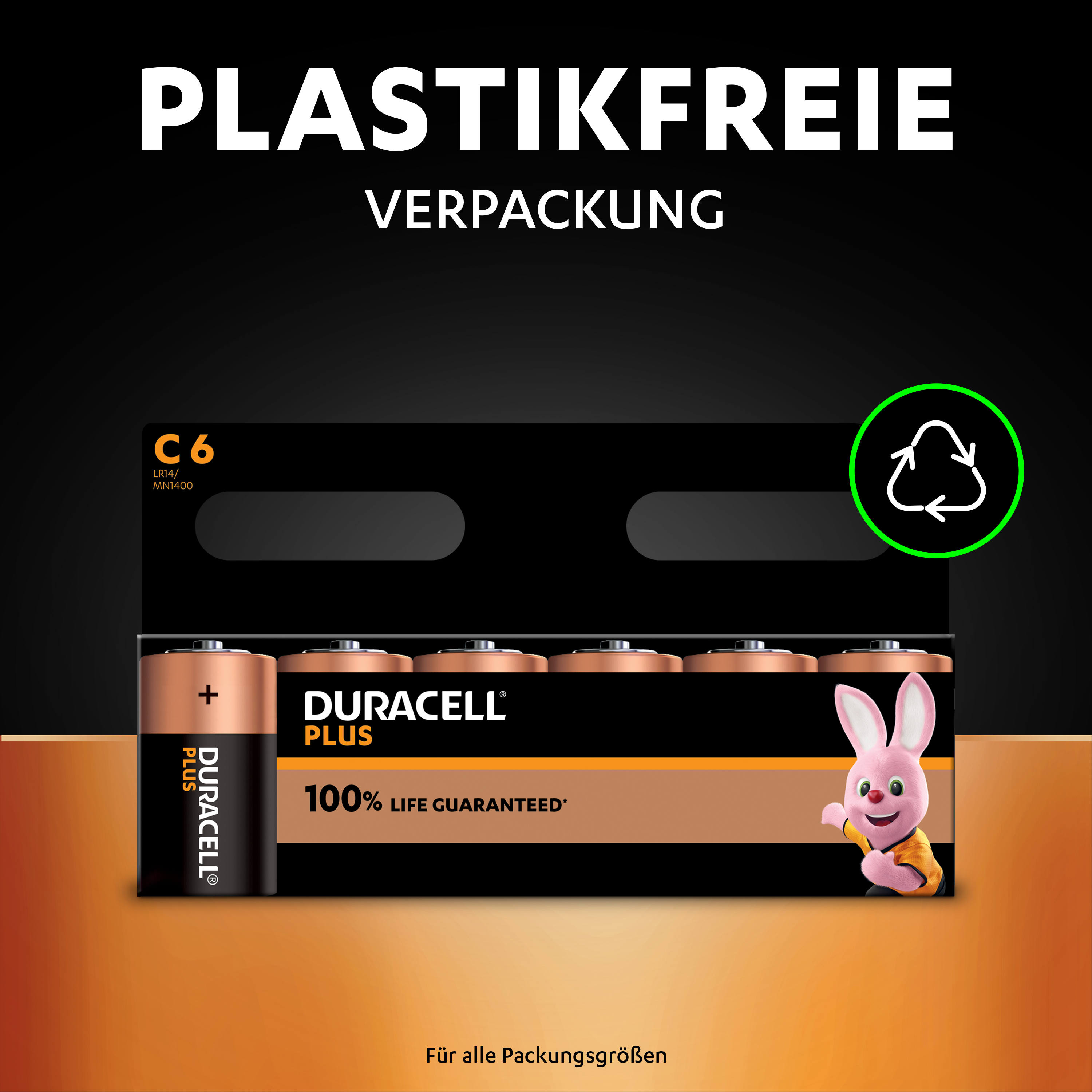Duracell-Batterien in plastikfreier Verpackung, ein Recycling-Symbol und ein Duracell-Hase.