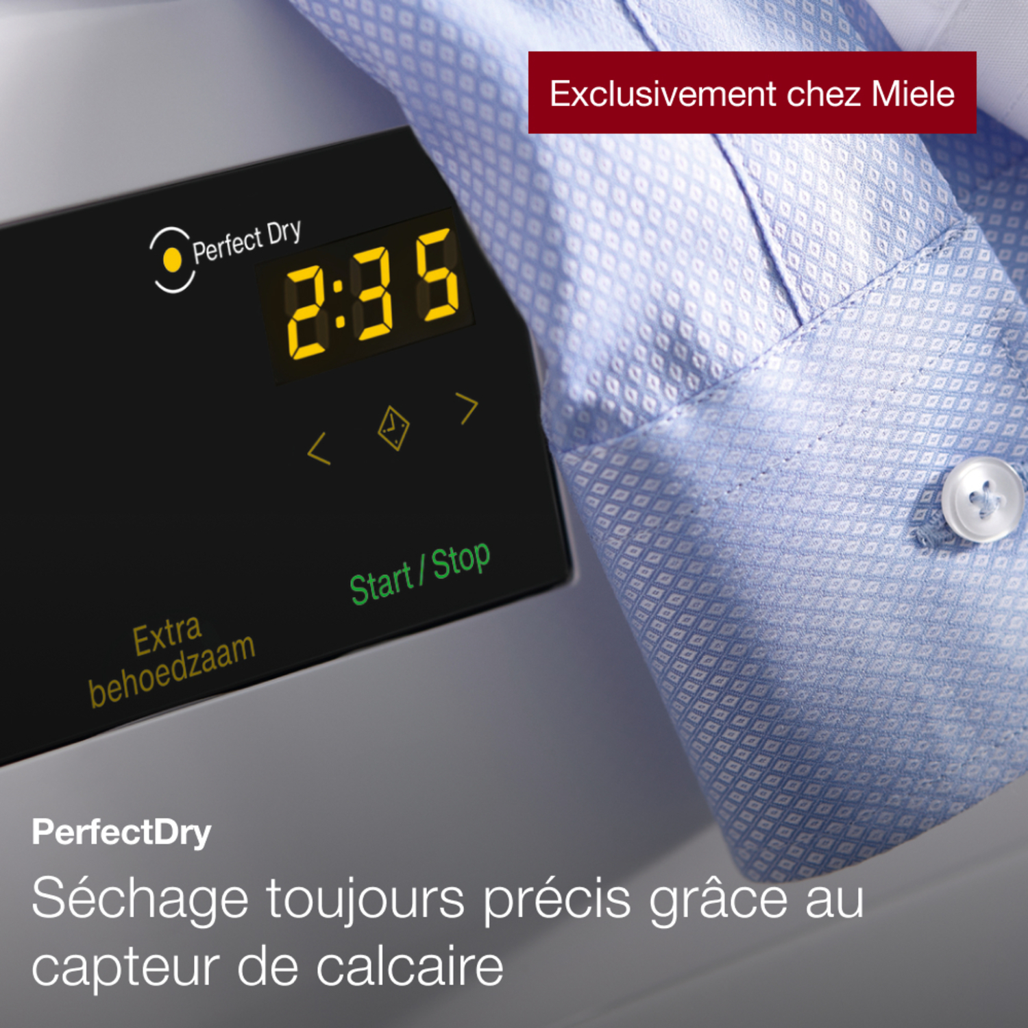 Un panneau de commande de machine à laver affiche 2:35. Une chemise est à côté. Le texte dit Perfect Dry.