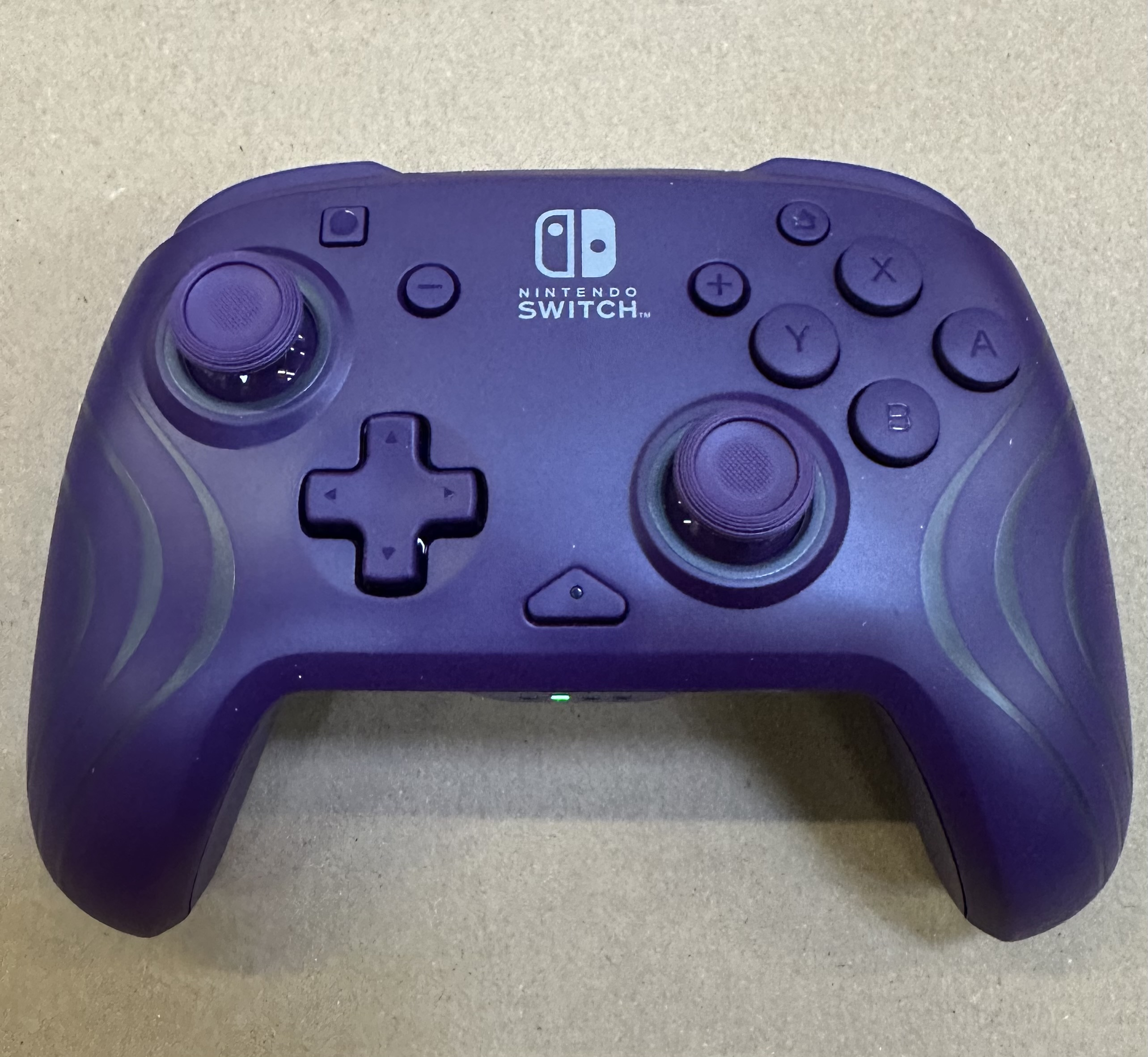  OUTLET - Kontroler bezprzewodowy PDP Afterglow Wave Fioletowy 500-238-PR do Nintendo Switch Fioletowy