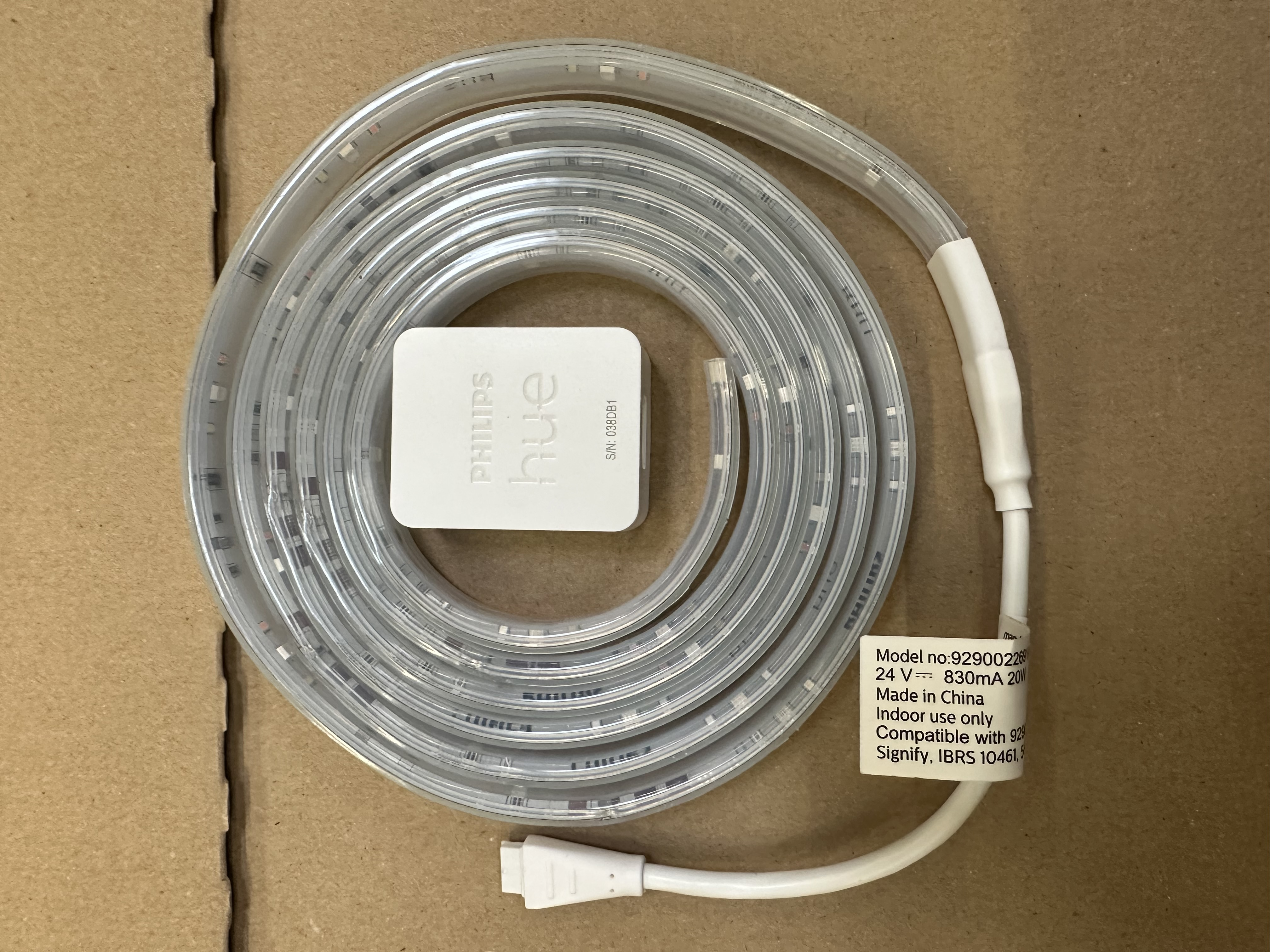  OUTLET - Taśma LED PHILIPS HUE White and color ambiance (baza 2 m) Biały