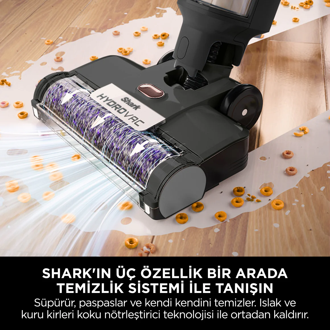 Shark Hydrovac elektrikli süpürgesi. Ahşap zeminde temizleme başlığı.