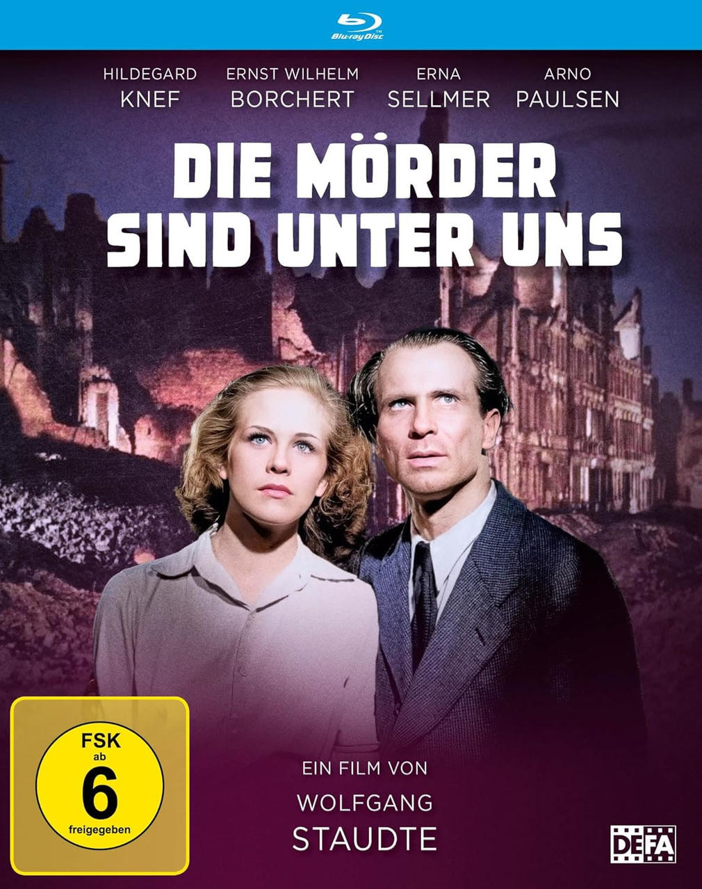 Filmposter 'Die Mörder sind unter uns' mit Schauspielern und einem zerstörten Gebäude.