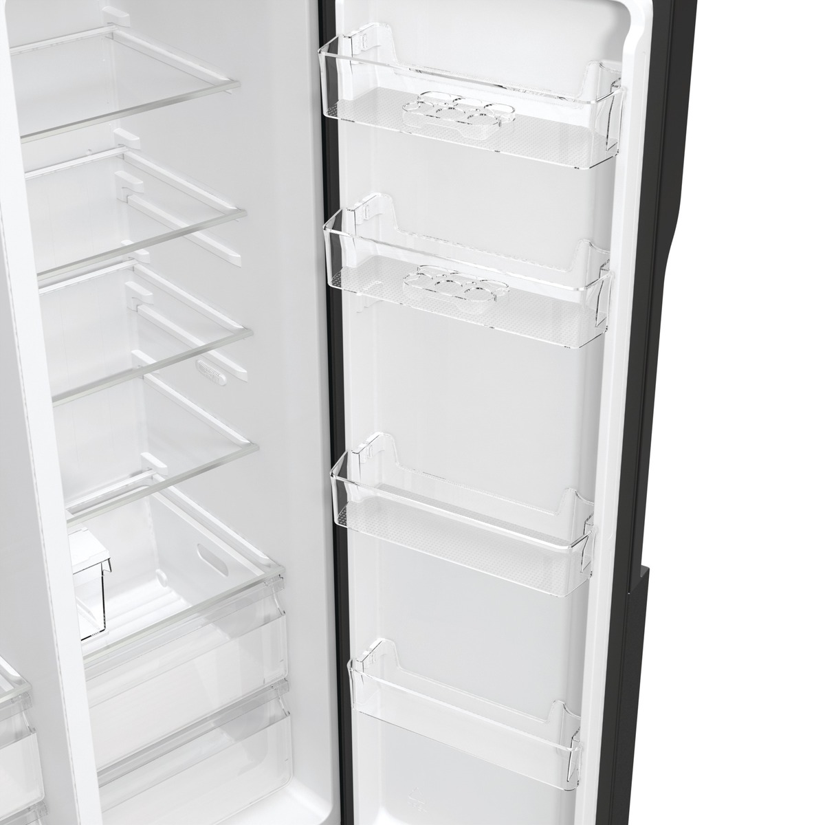 Offener Kühlschrank mit Regalen, Schubladen und weißem Innenraum.