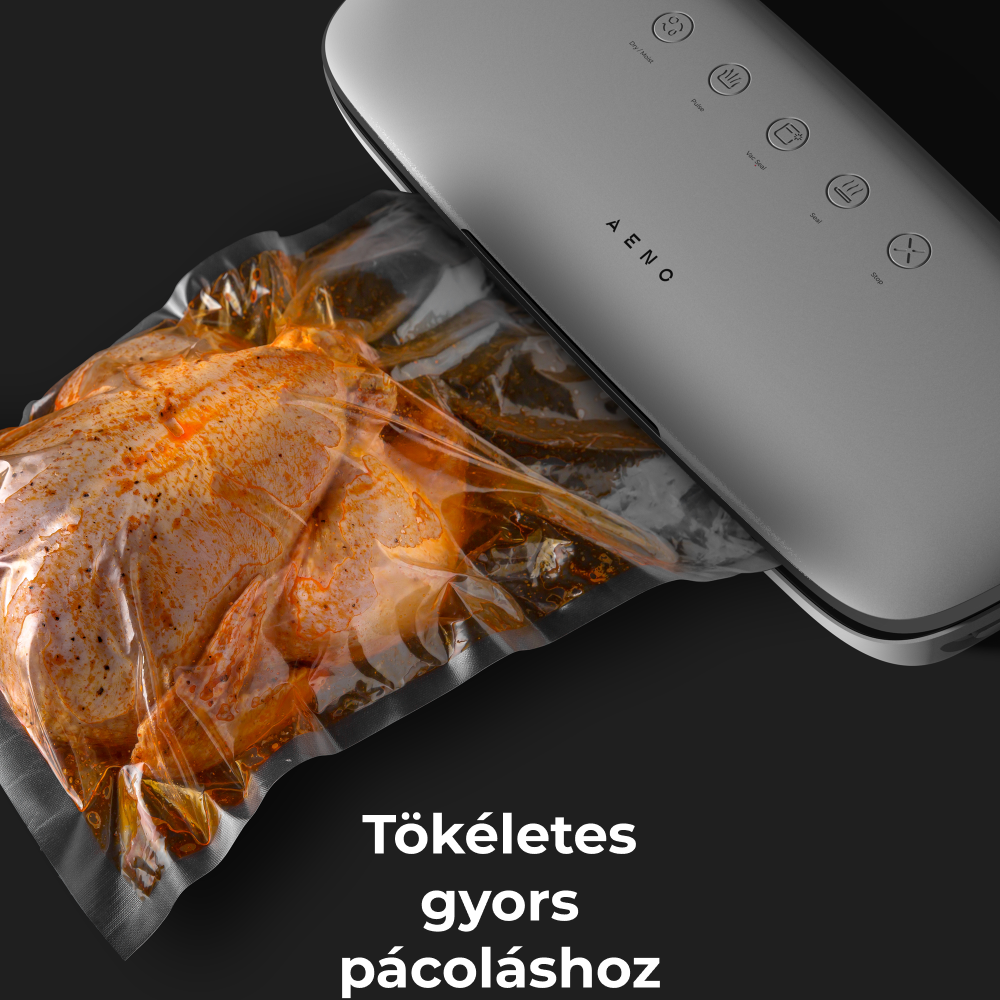 Egy vákuumlezáró gép egy csirkével a zacskóban. A szöveg ezt mondja: 