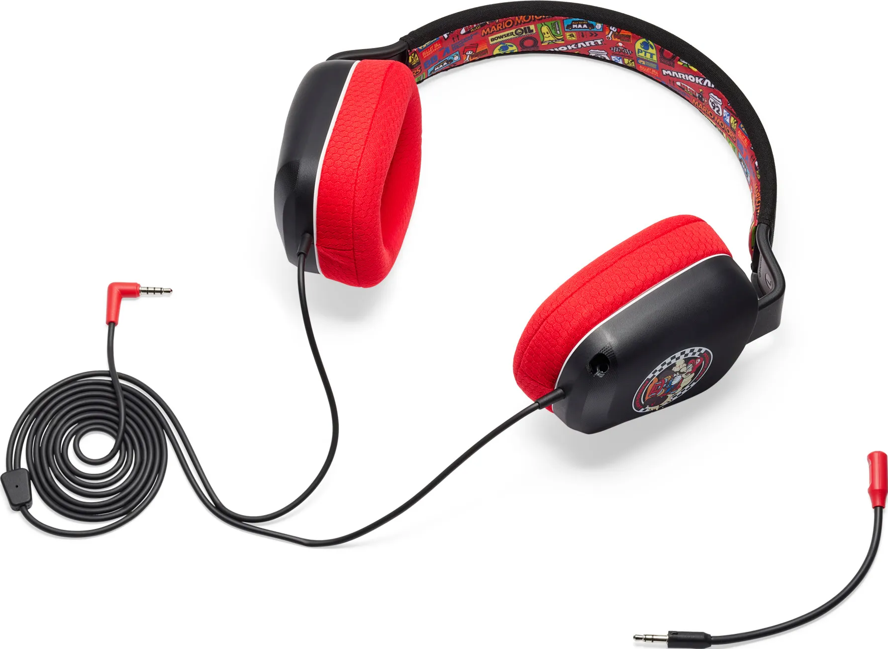 Mario Kart Kopfhörer auf weißem Hintergrund. Rote Ohrmuscheln und schwarzes Stirnband mit Mario-Design.