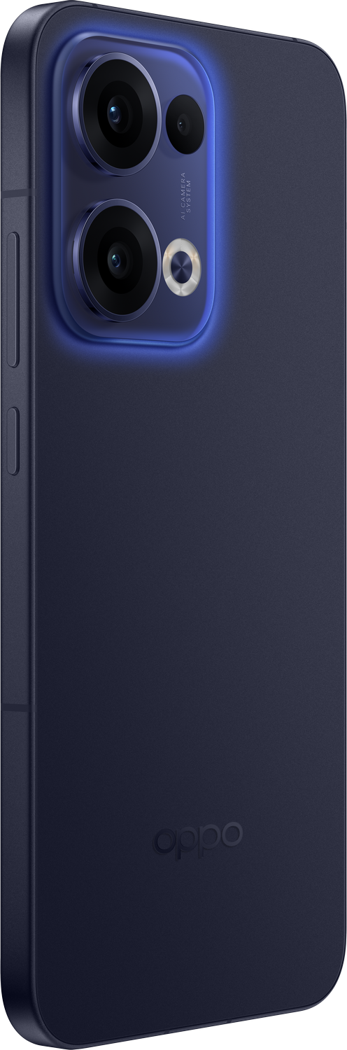 Primer plano de un teléfono Oppo azul oscuro con sistema de cámara.