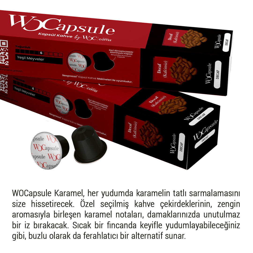 Metin ve QR kodu içeren iki kutu W Capsule kafeinsiz kahve kapsülü.