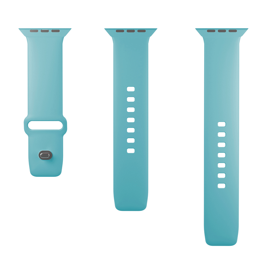 Beyaz zemin üzerinde üç açık mavi Apple Watch kayışı, biri takılı.