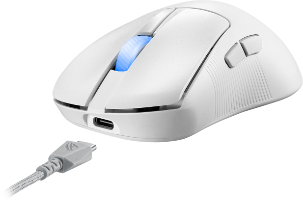 Fehér gamer egér kék görgővel, USB-C porttal és csatlakoztatott töltőkábellel.