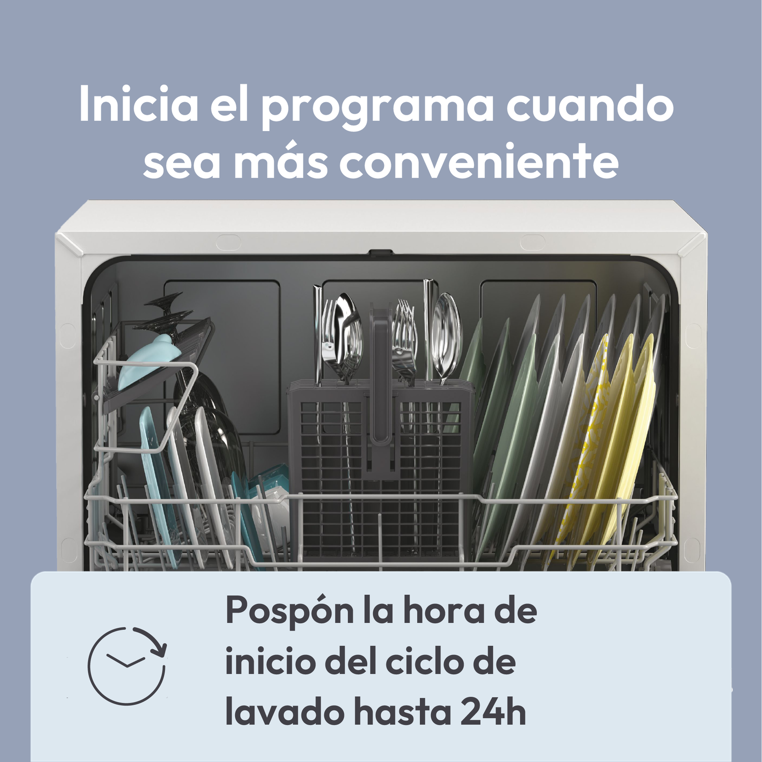 Interior de lavavajillas con platos y cubiertos. El texto dice: Inicia el programa cuando sea más conveniente.