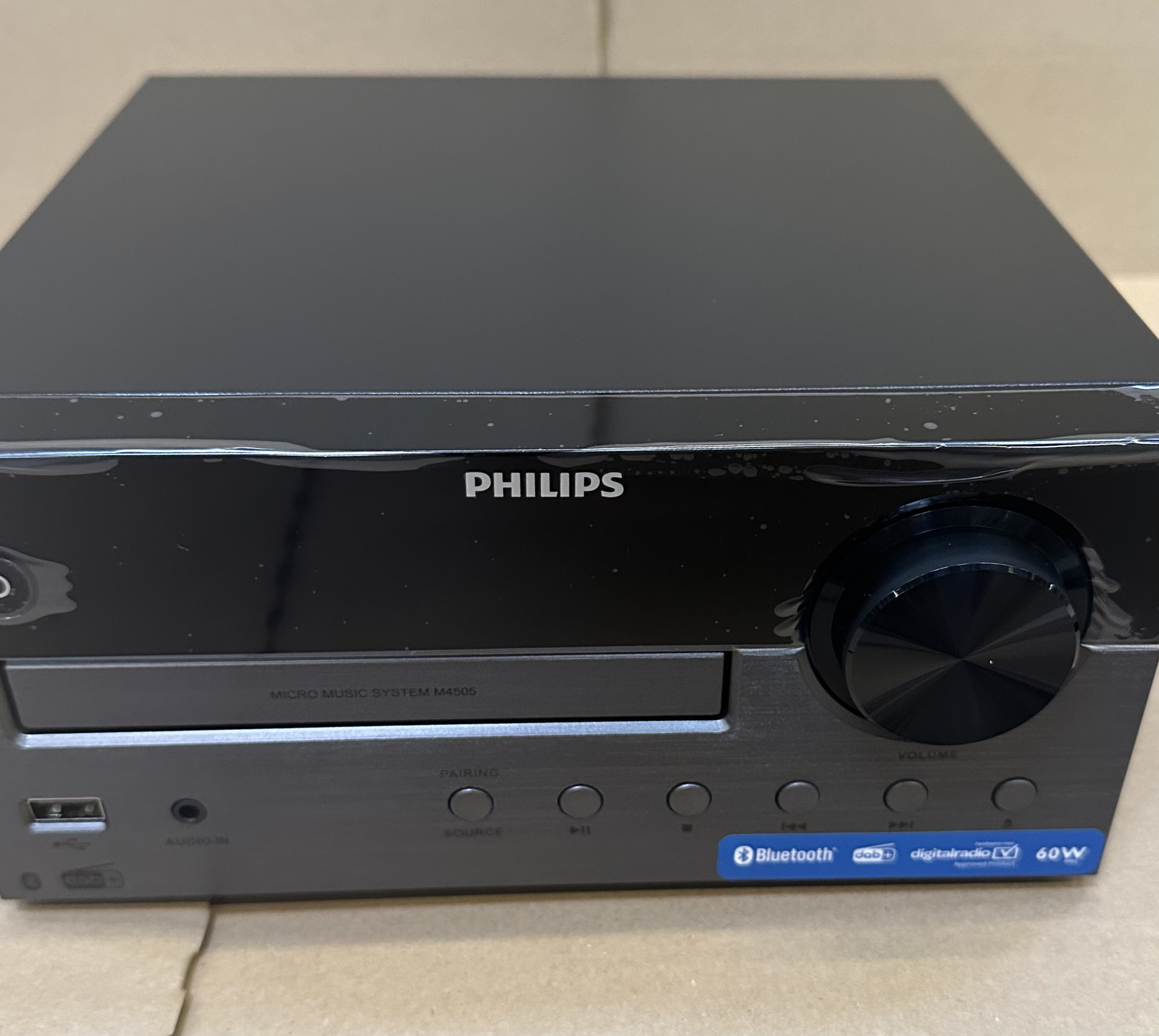 OUTLET  Mikrowieża PHILIPS TAM4505/12 Czarny