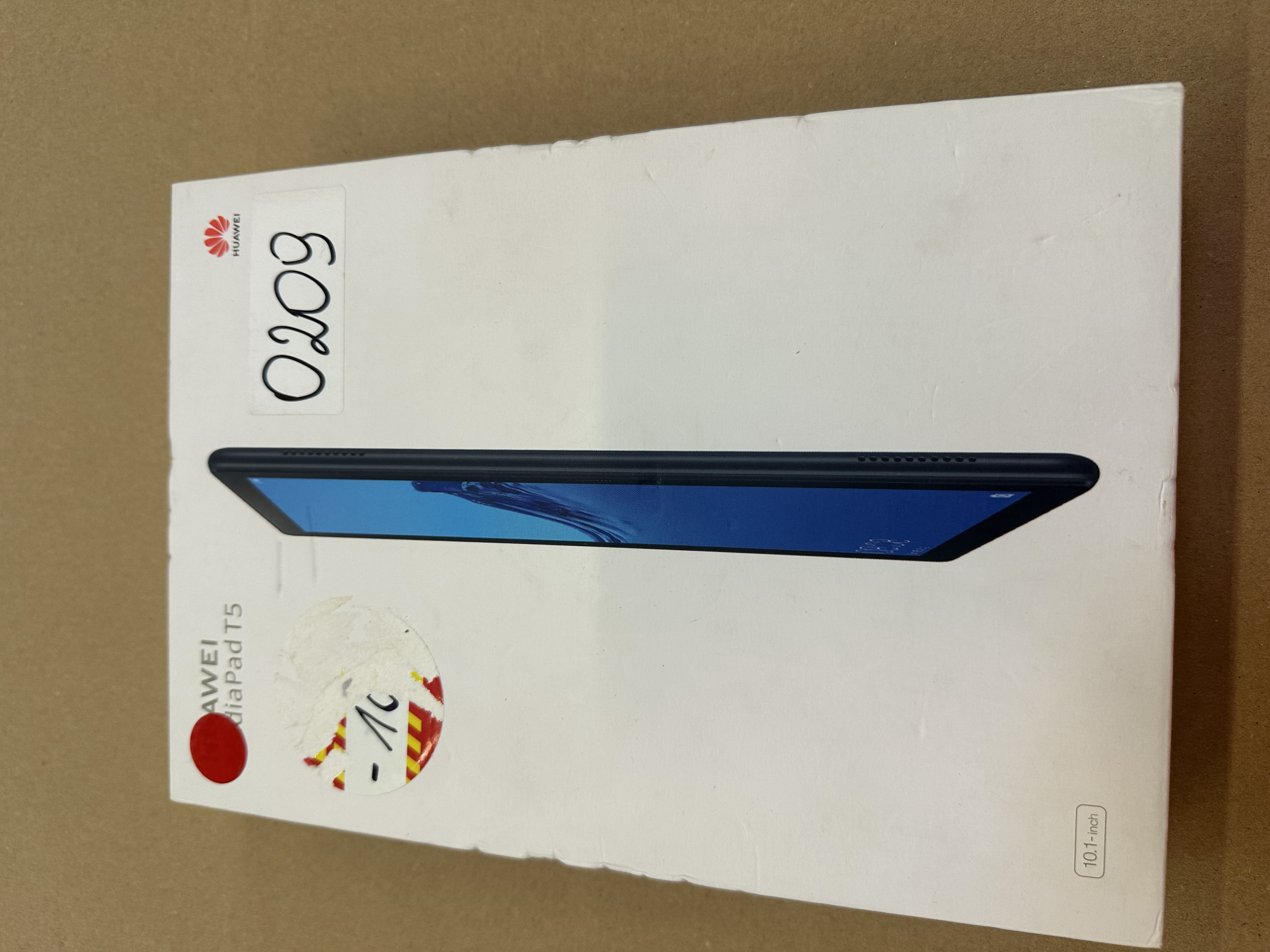 OUTLET - Tablet HUAWEI MediaPad T5 10.1 LTE 2GB/32GB Czarny