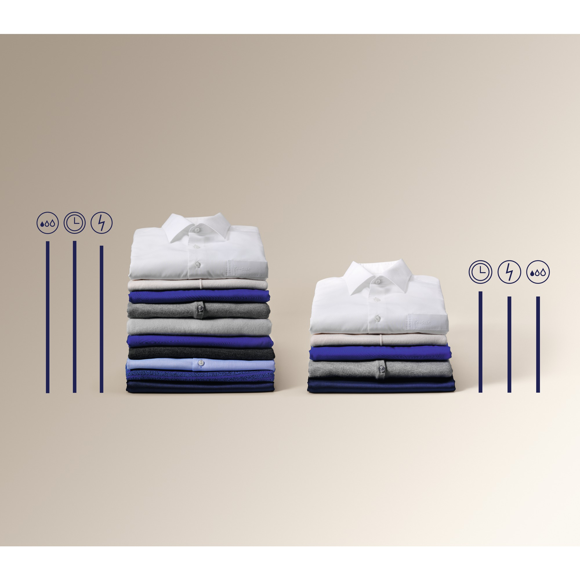 Stosy złożonych białych, szarych i niebieskich koszul z ikonami wody, zegara i pioruna.