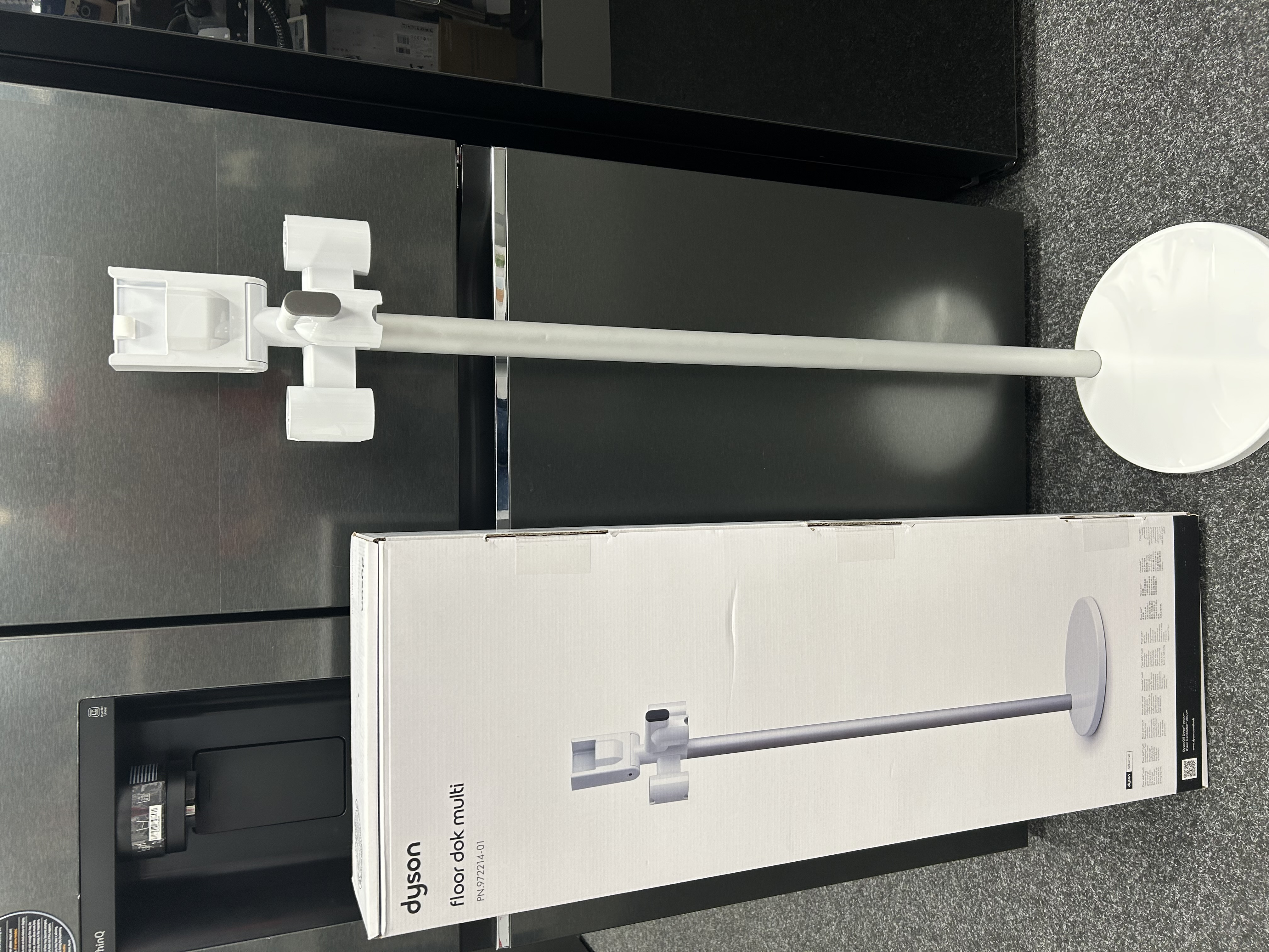 OUTLET- Stacja dokująca DYSON Floor Dok Multi (Gen5) Biało-srebrny