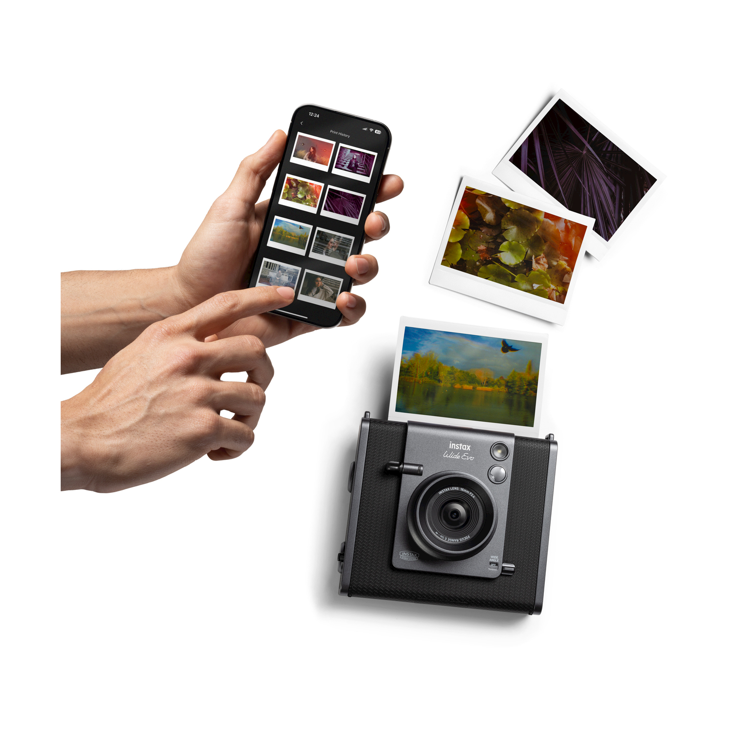 Persona che tiene in mano un telefono e scatta foto con una fotocamera.