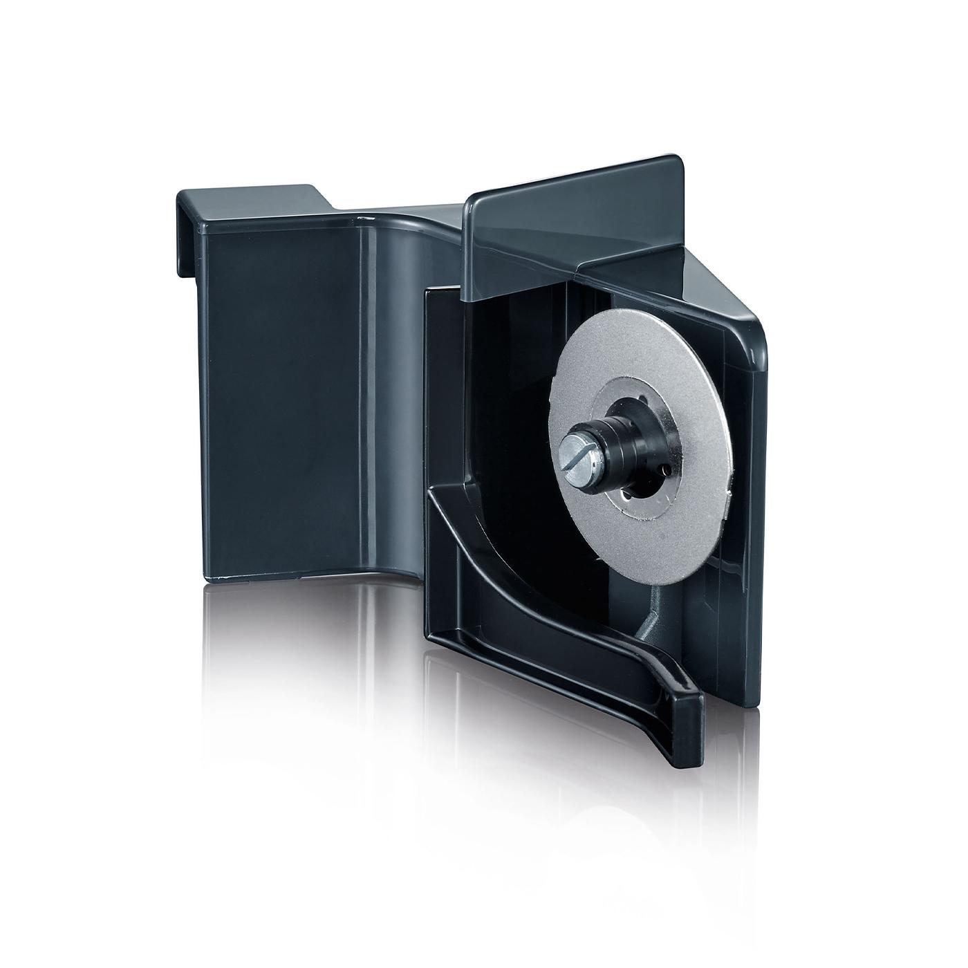 Dunkelgraues Slicerteil mit Metallklinge und Schraube. Schatten suggerieren einen 3D-Effekt.