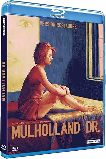 Jaquette Blu-ray de 'Mulholland Dr.'. Une femme assise, un visage en arrière-plan.