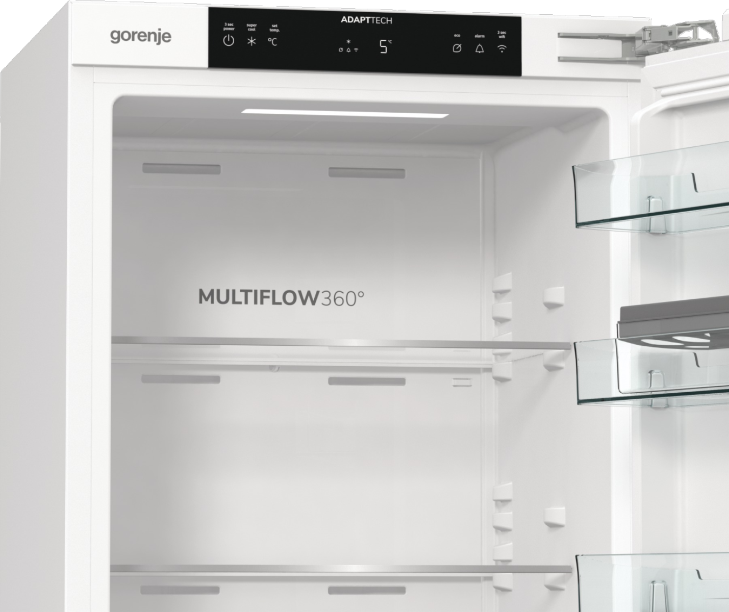 Fehér hűtőszekrény belseje polcokkal és a 'Multiflow360°' felirattal.