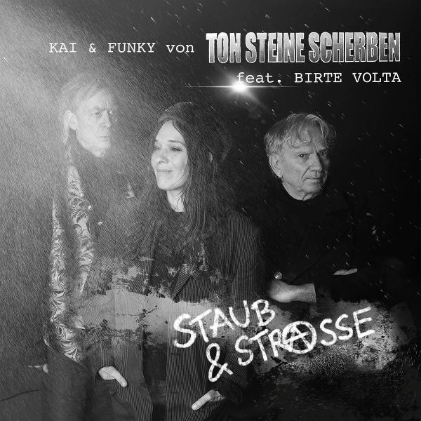 Albumcover. Drei Personen vor regnerischem Hintergrund. Text: Ton Steine Scherben.