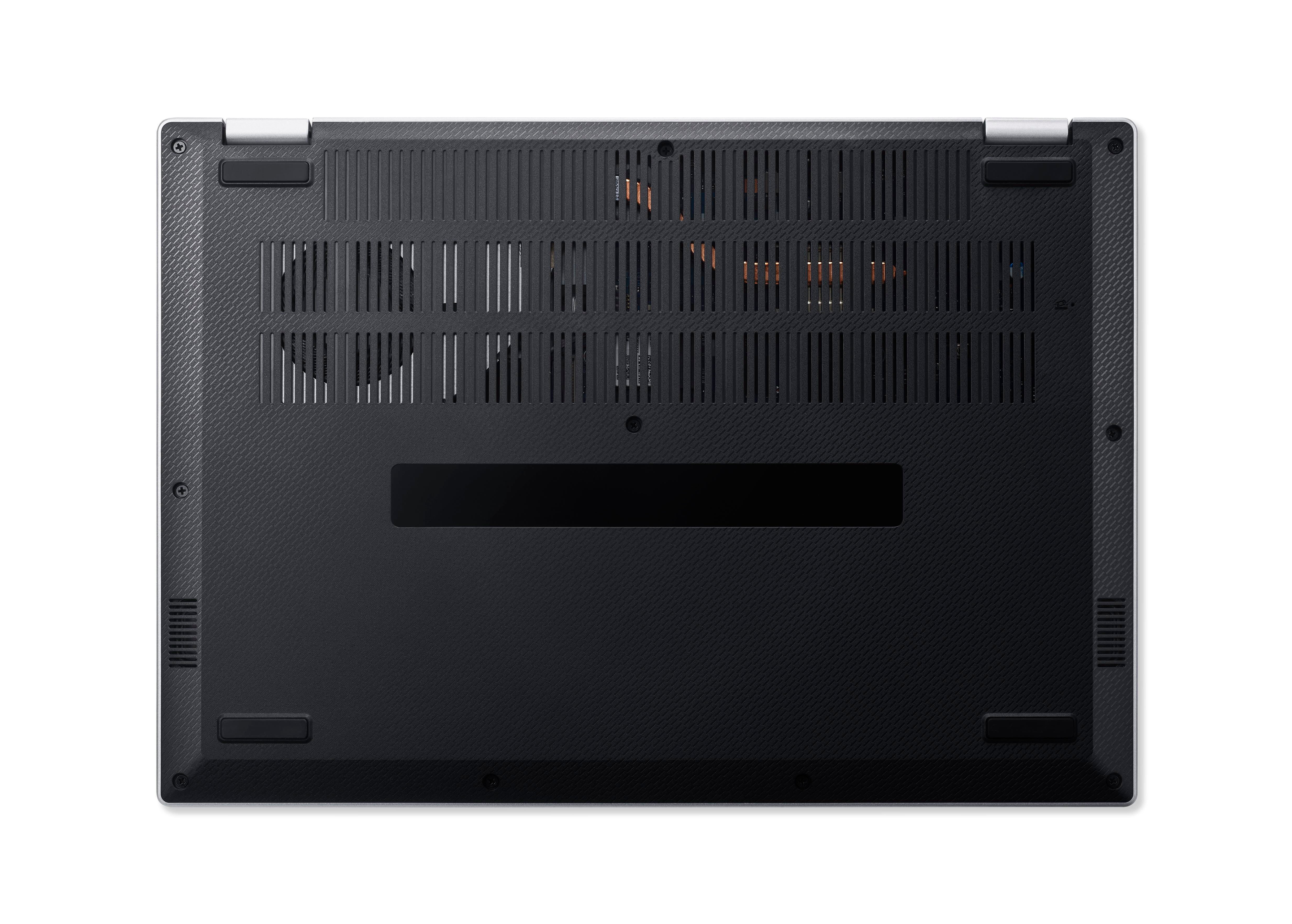 Unterseite eines schwarzen Laptops mit Lüftungsschlitzen und Gummifüßen, weißer Hintergrund.