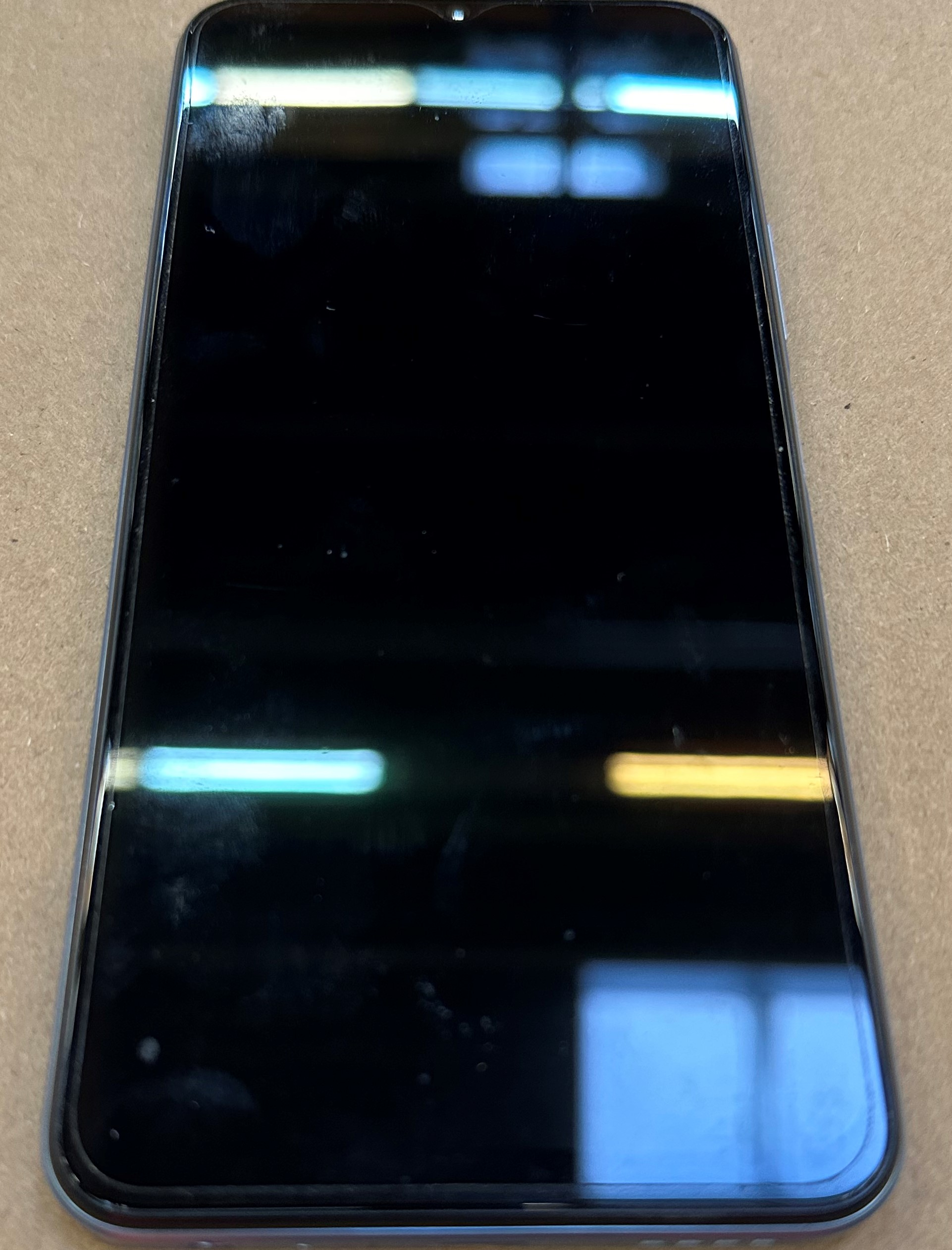 OUTLET - Smartfon VIVO Y33S 8GB+128GB Niebieski (Midday Dream) 4G (LTE)                                                                                                                                                                                                                                                                                                          