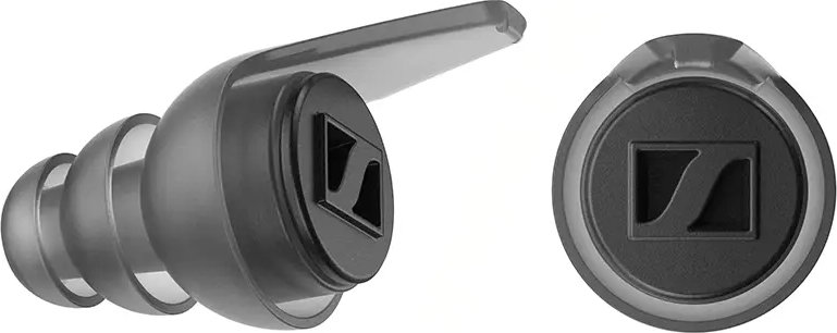 Bouchons d'oreille noirs et gris avec le logo Sennheiser.