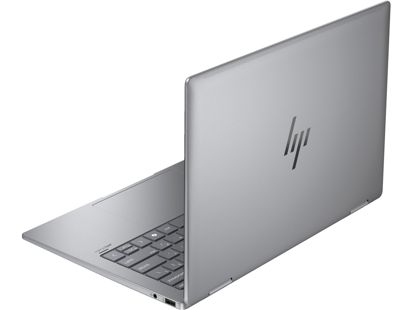 Srebrny laptop HP, otwarty z klawiaturą, pod kątem na czarnym tle.