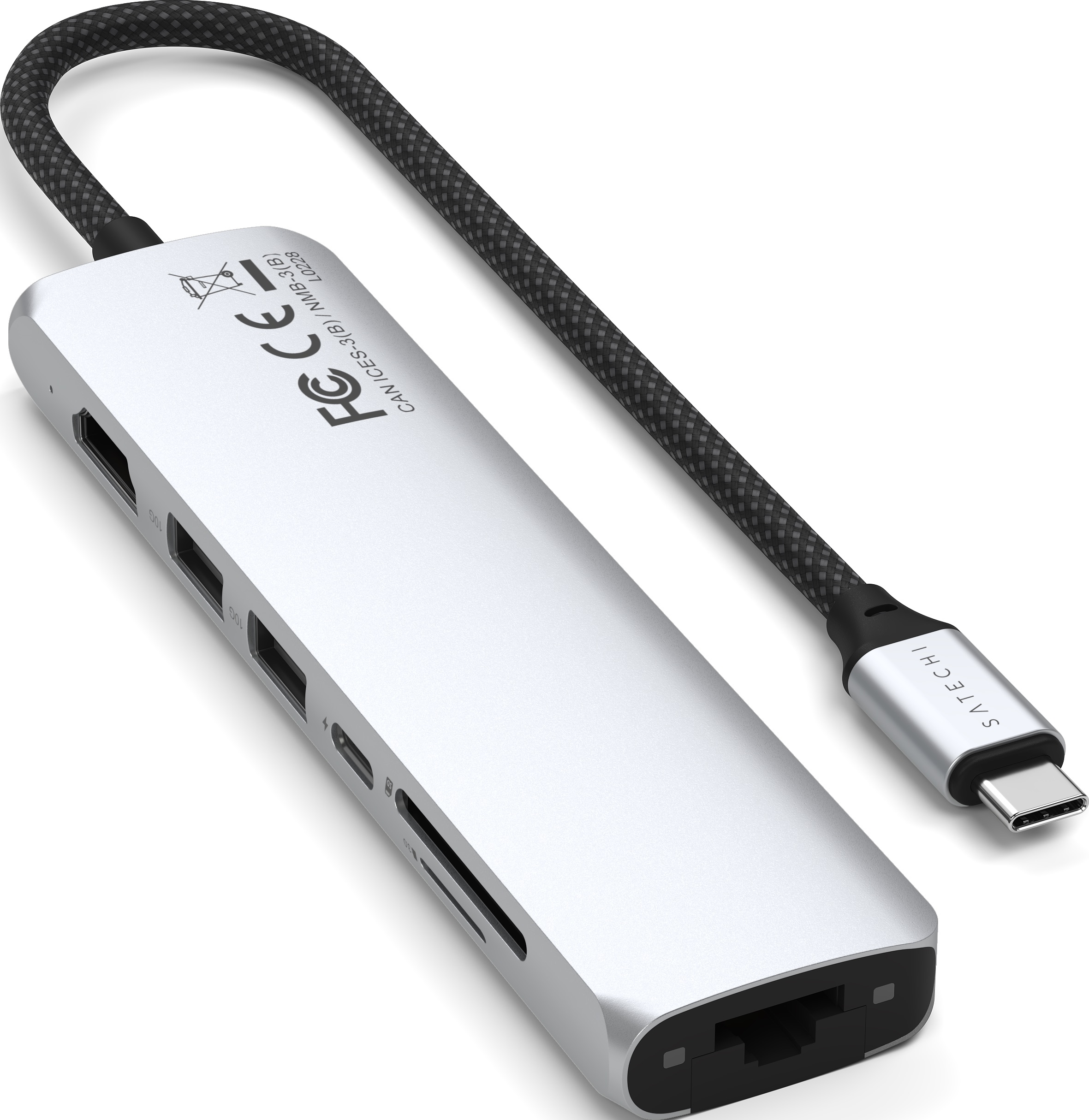 Hub USB-C argento con più porte e un cavo nero.
