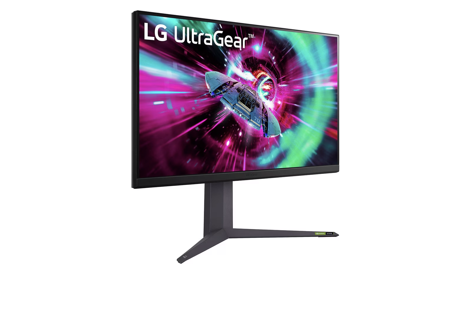 Egy szürke LG UltraGear monitor egy űrhajós jelenetet jelenít meg, fehér háttérrel.