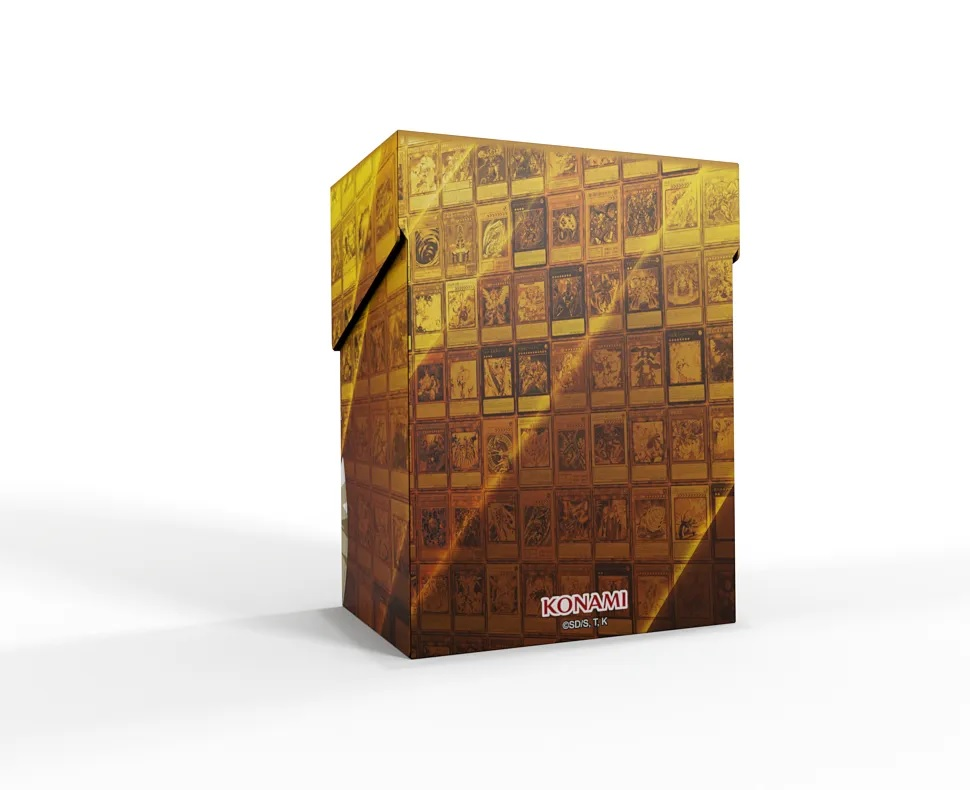Eine goldene Yu-Gi-Oh!-Kartenbox. Viele Karten sind an den Seiten der Box sichtbar.