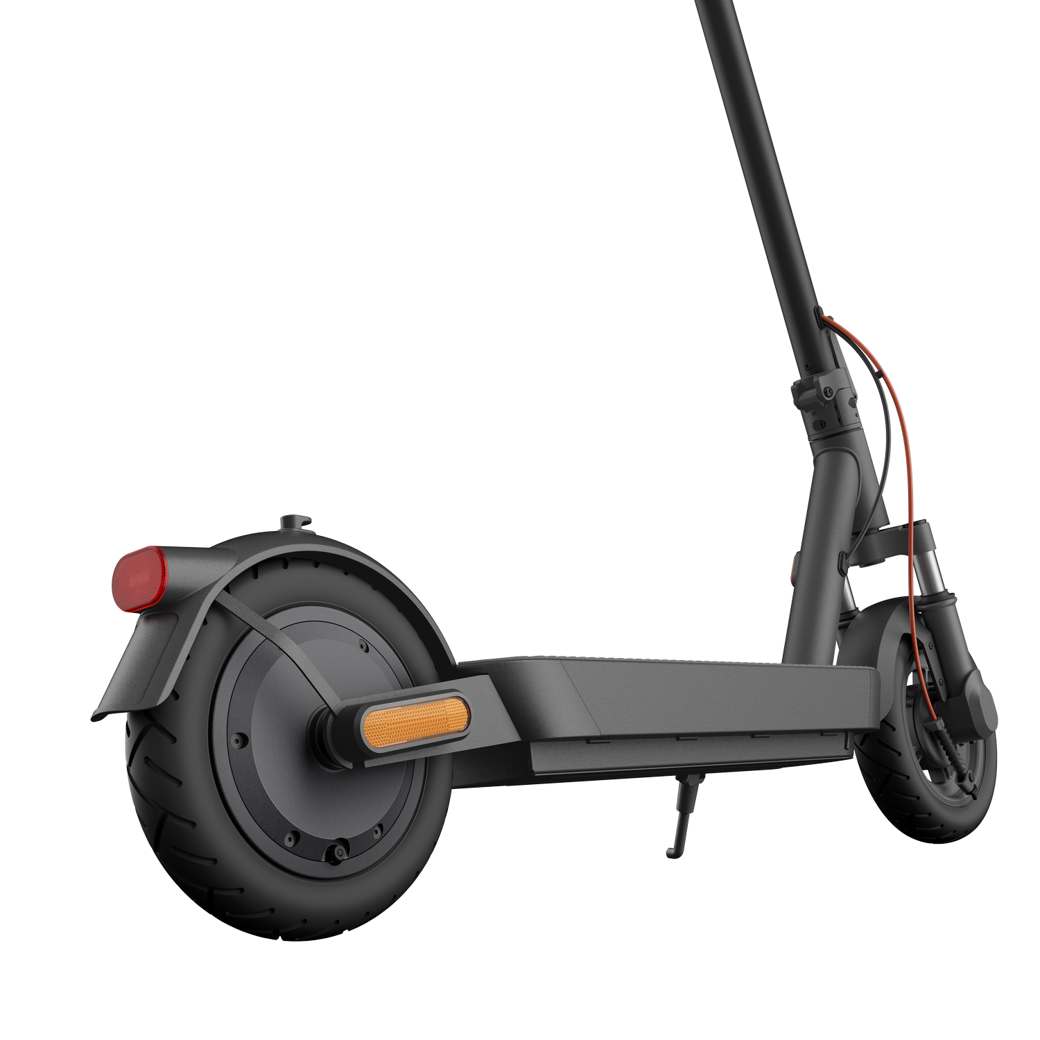 Un patinete eléctrico negro con luz trasera roja y reflector naranja.