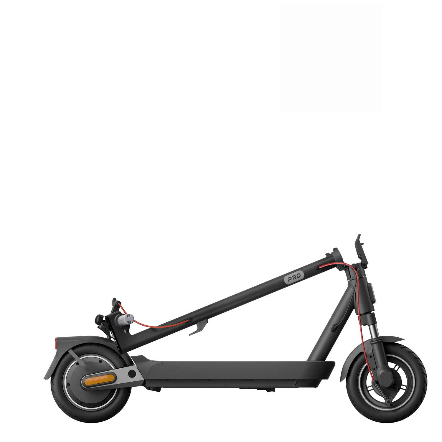 Scooter negro plegado con partes separadas. Las partes incluyen el manillar y los herrajes de montaje.