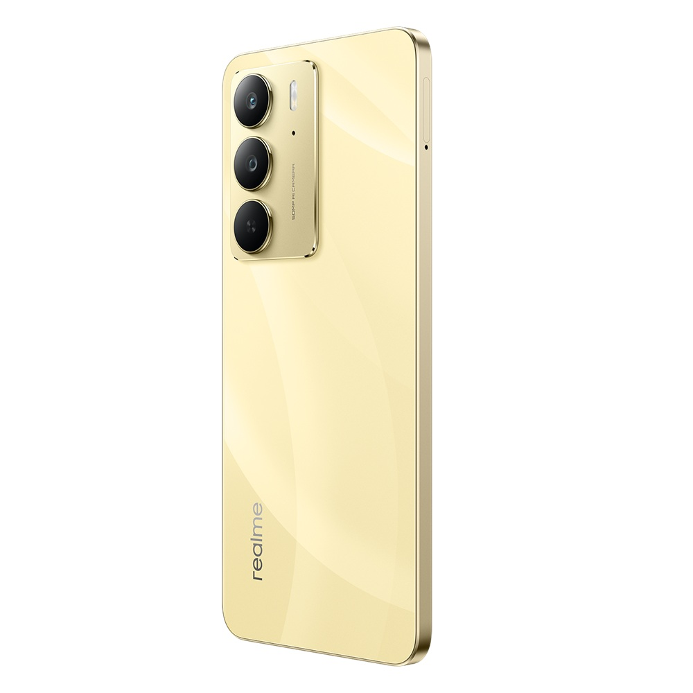 Altın telefon, arkasını gösteriyor, üç kamera. Beyaz arka plan.