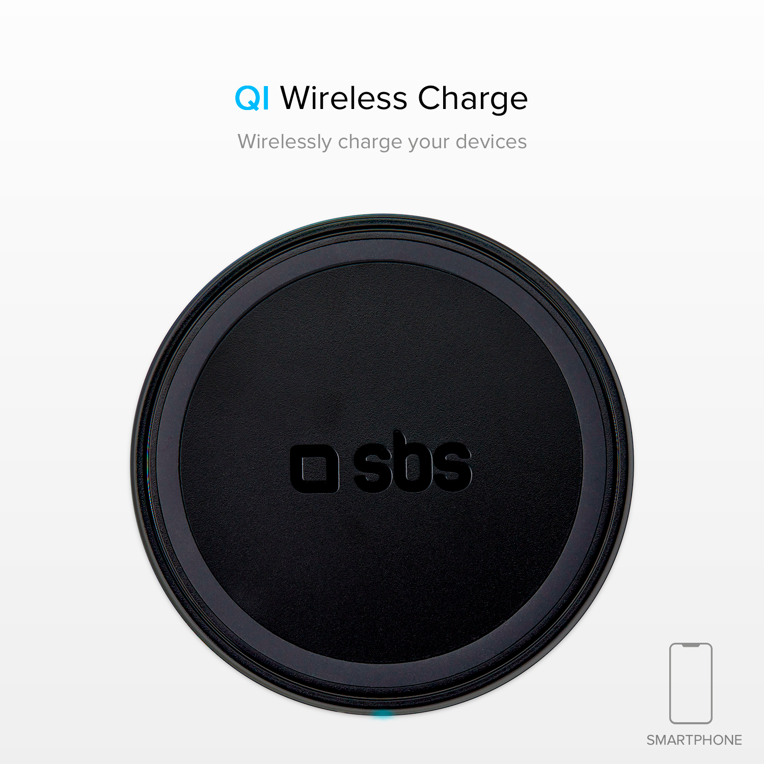 Zwarte draadloze oplader met 'sbs'-logo. Tekst: 'QI Wireless Charge. Laad je apparaten draadloos op'.