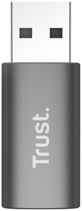 Ezüst USB-A-USB-C adapter, oldalán a 'Trust' felirattal.