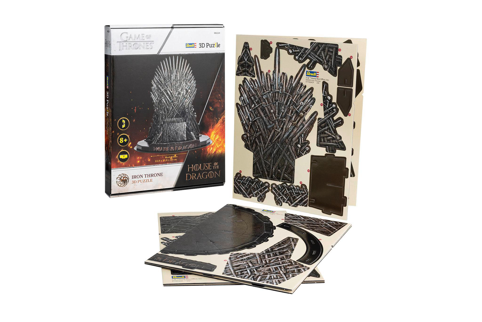 Game of Thrones 3D Puzzle-Box und -Teile. Weißer Hintergrund.